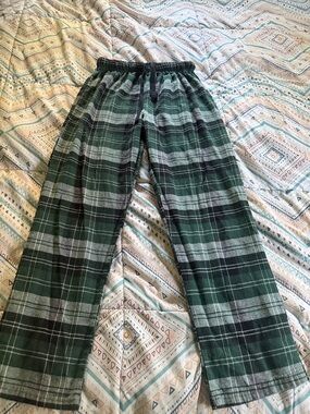 Green Plaid Flannel Lounge Pants